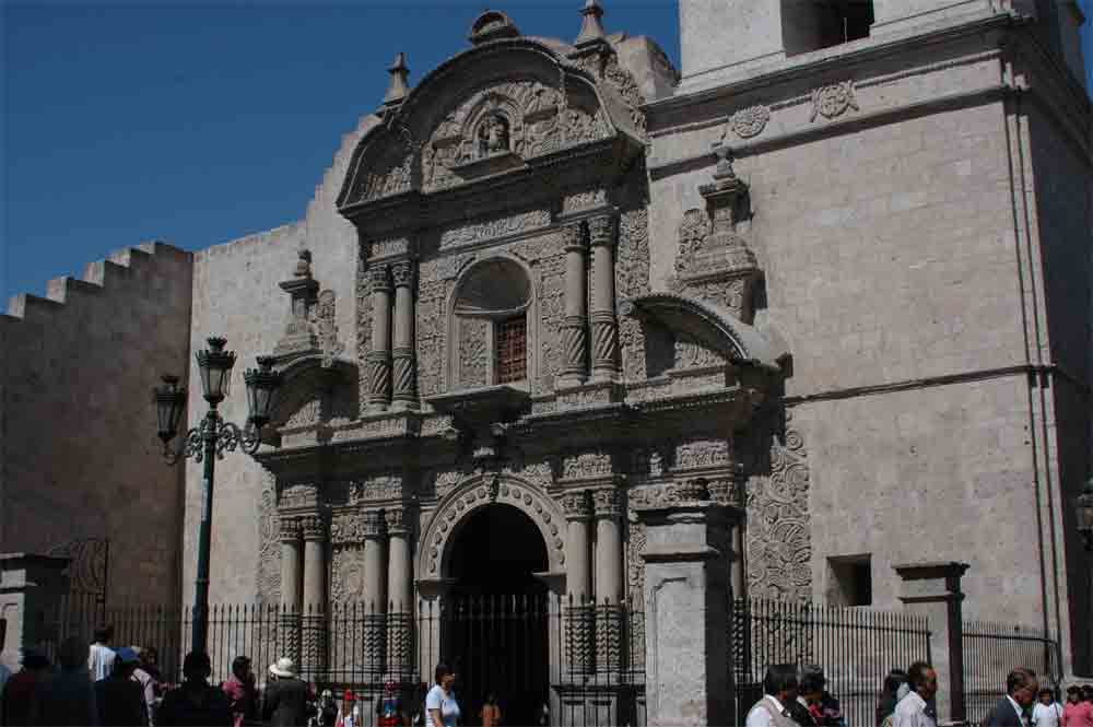 36 - Peru - Arequipa, iglesia la Compania